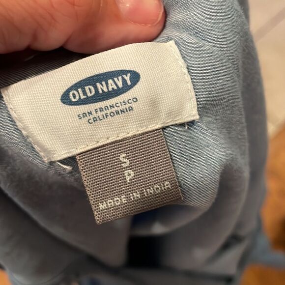 Old Navy Lyocell Denim Ruffle Top - Picture 6 of 7